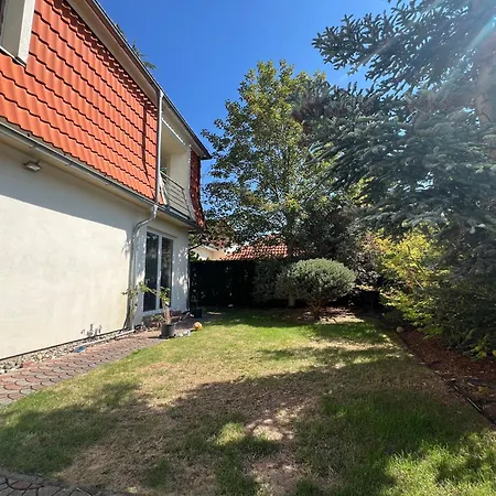 Villa Cozy Vestec (Prague-West)