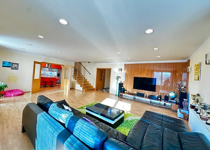 Villa Cozy Vestec (Prague-West)